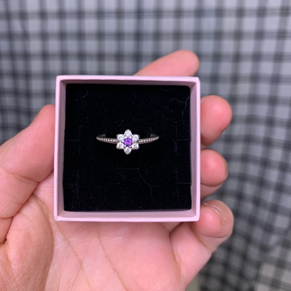 Pandora “forget me not” ring size 56 (7.5)